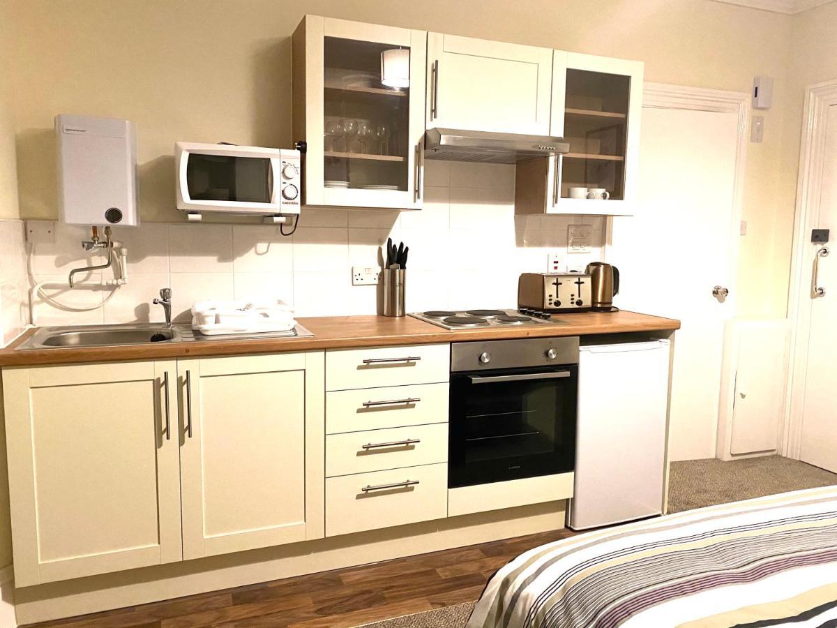Seaford Lodge Apartments ウェストン・スパー・メア エクステリア 写真